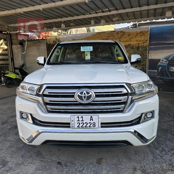 تويوتا لاندكروزر 2017 للبيع في العراق -  بغداد